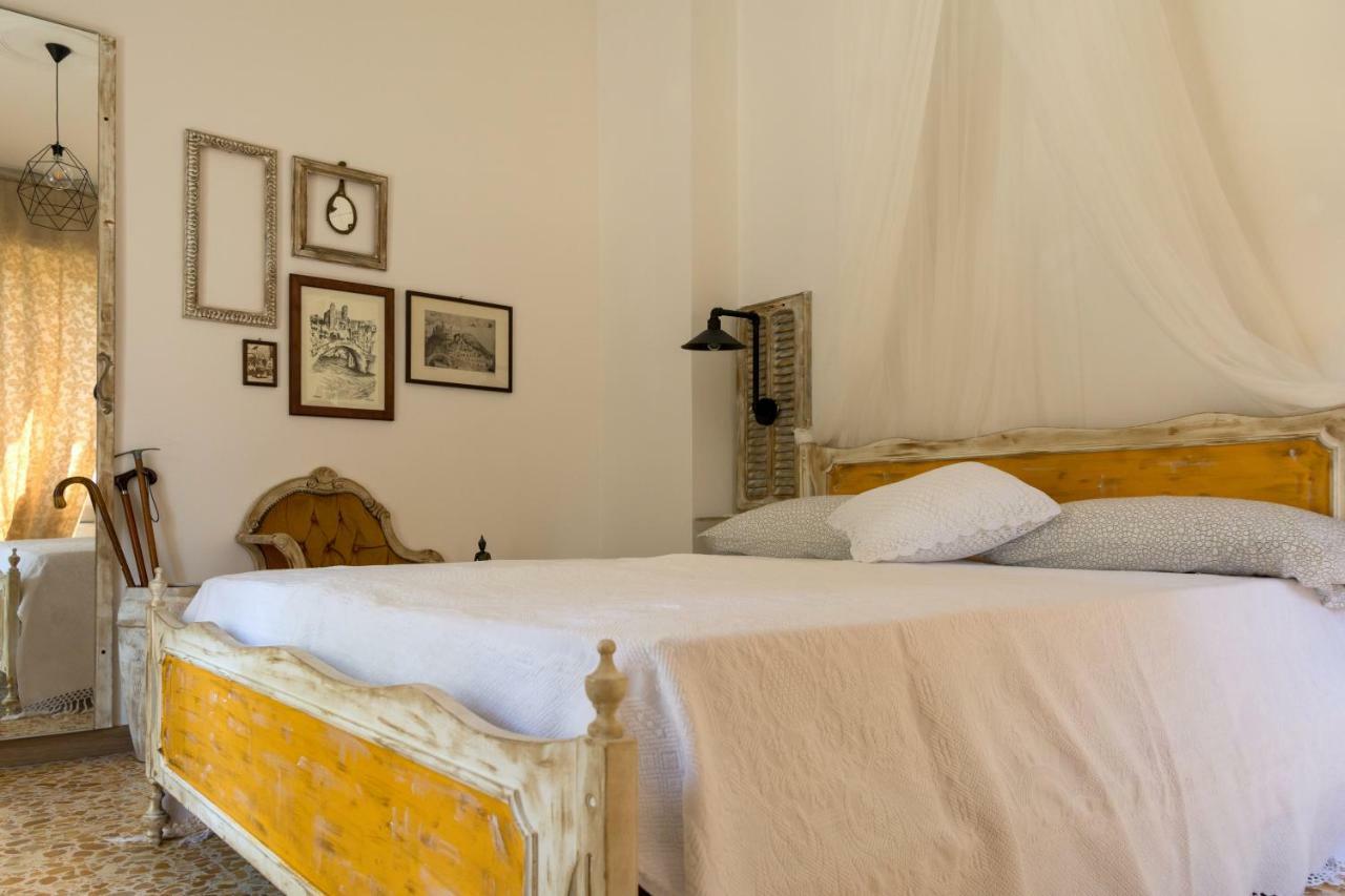 Appartement La Casa Di Elda à Dolceacqua Extérieur photo